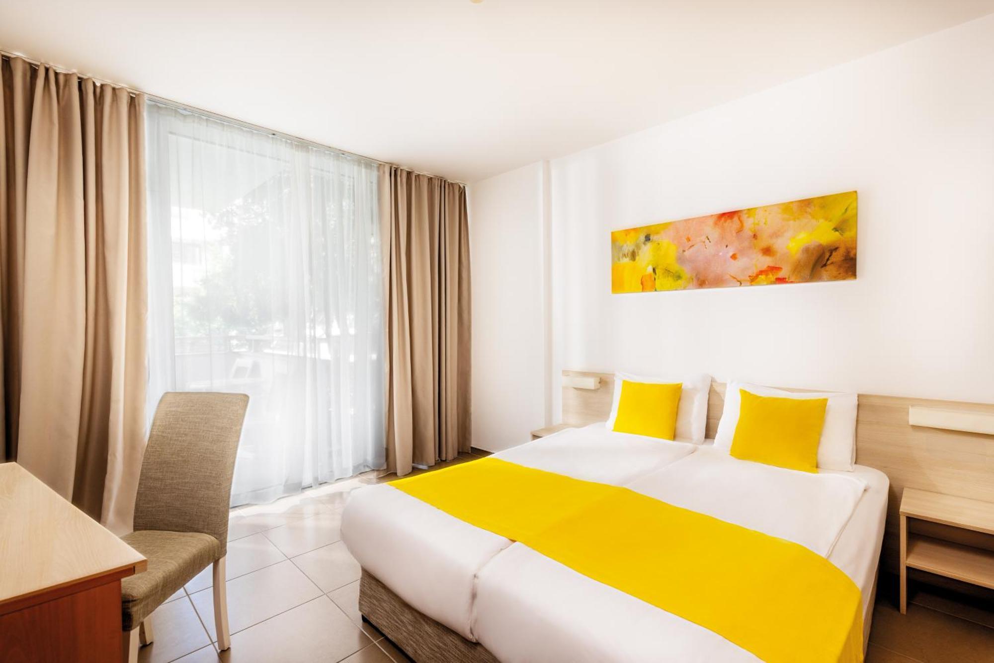 Aluasun Helios Beach ابزور المظهر الخارجي الصورة