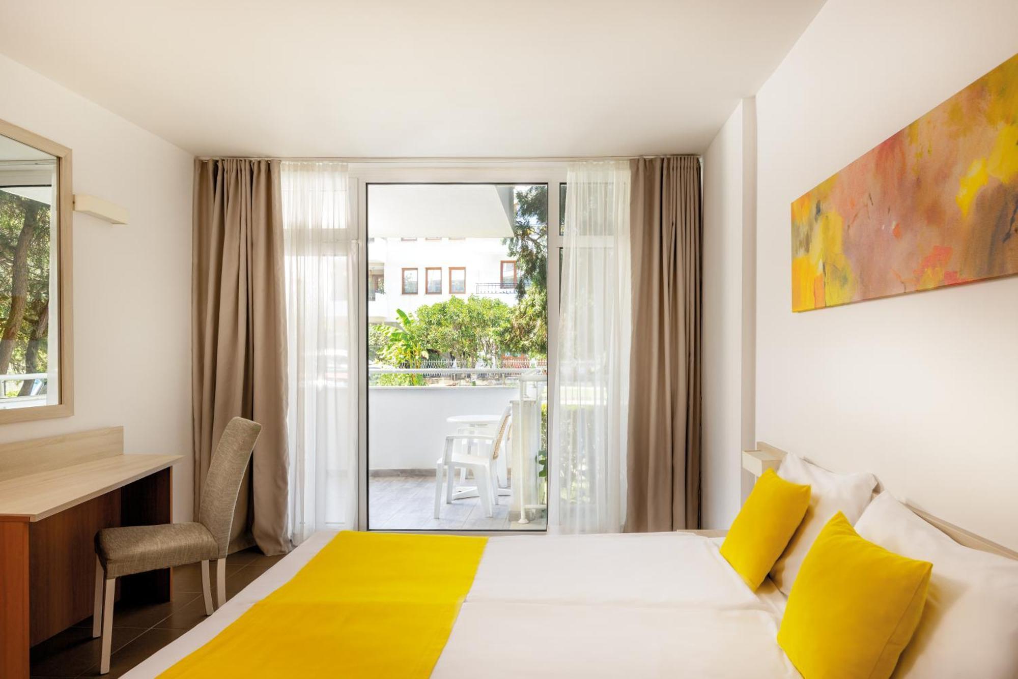 Aluasun Helios Beach ابزور المظهر الخارجي الصورة