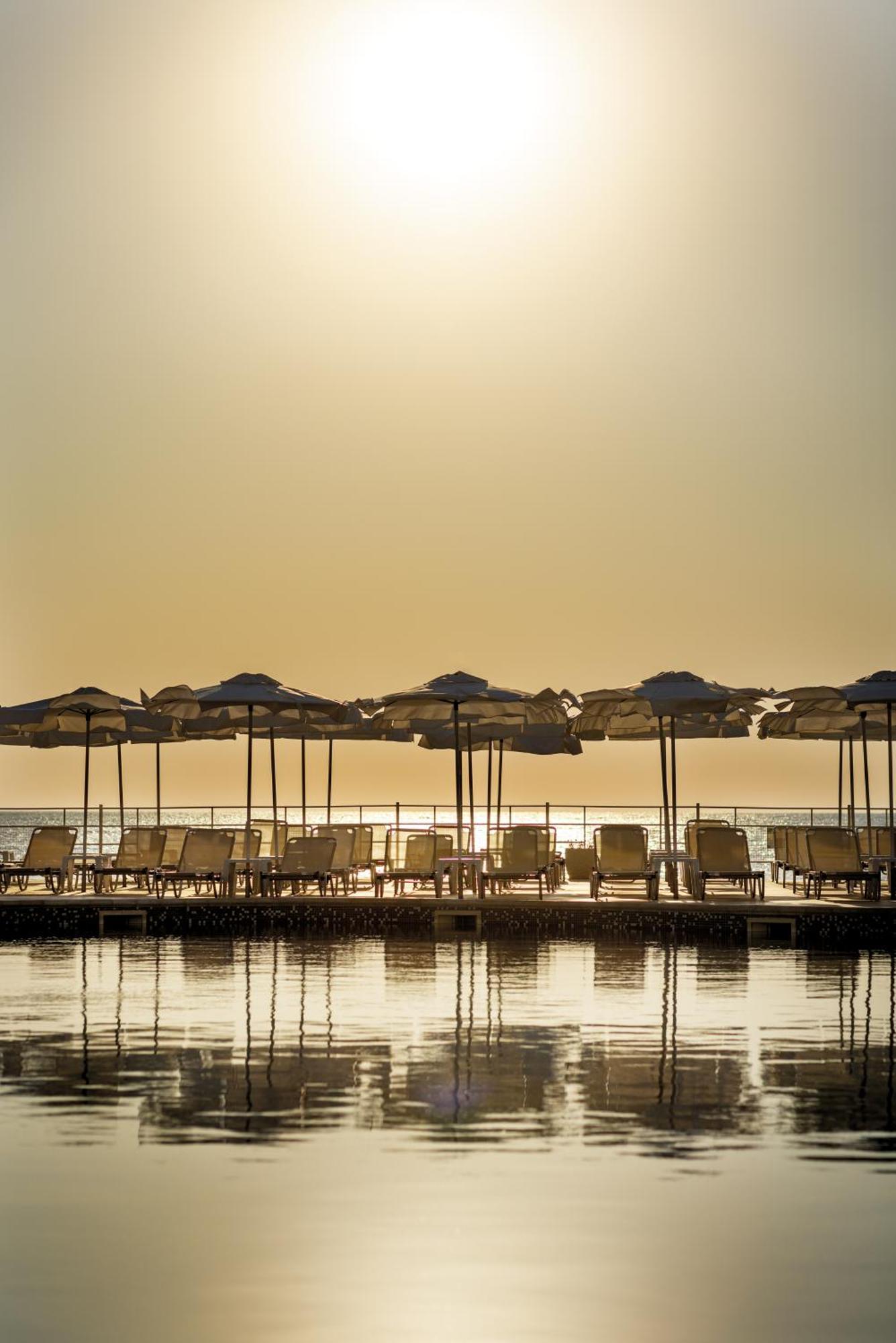 Aluasun Helios Beach ابزور المظهر الخارجي الصورة
